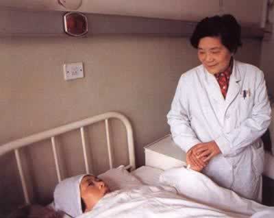 第三代赠卵试管婴儿出生的孩子是他自己的吗